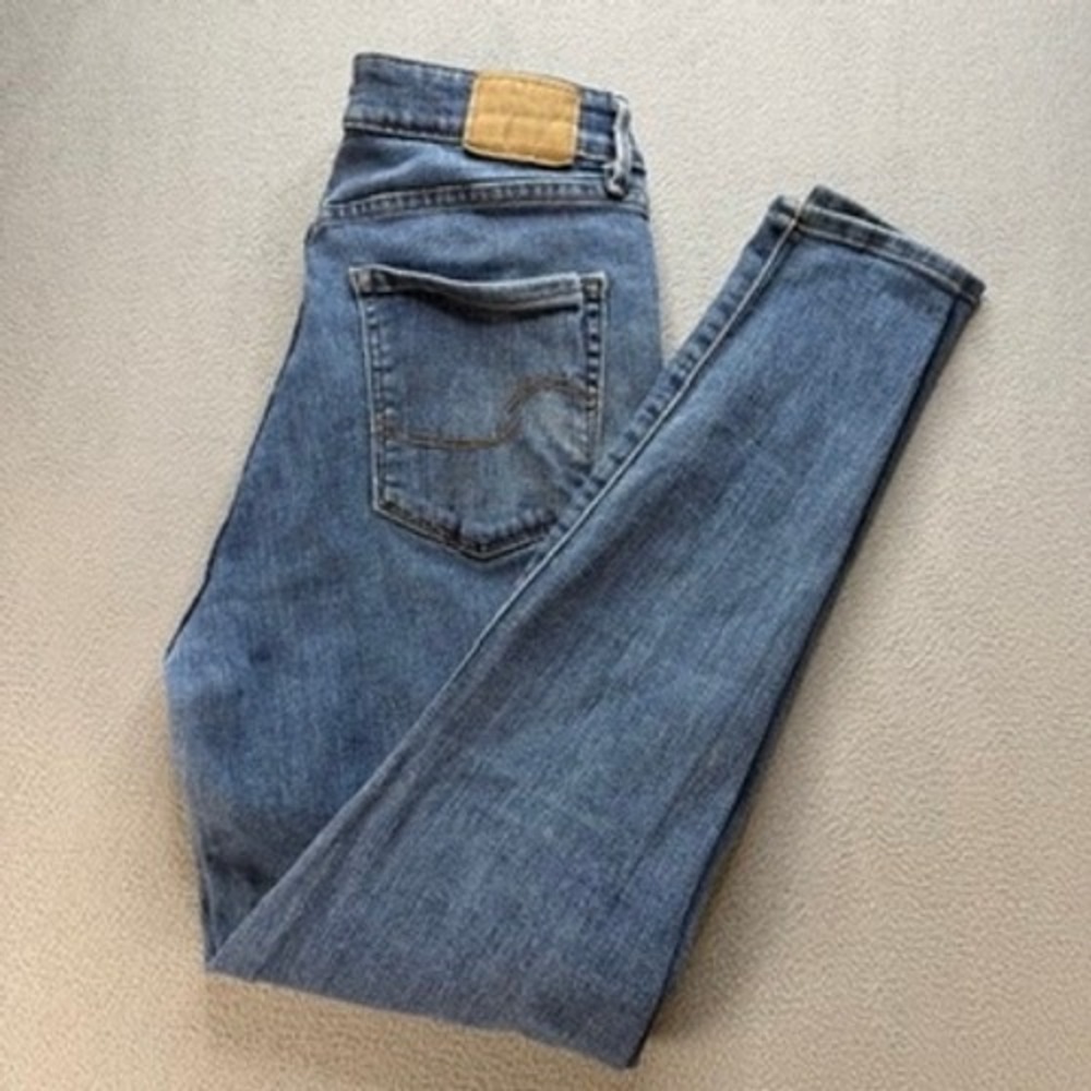 Levi Strauss Signature Skinny Jeans High Rise 12 Blue Medium Wash Stretch Denim